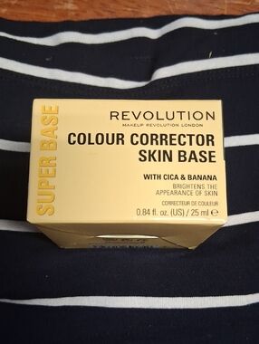 Revolution Superbase Color Corrector Skin Base Primer